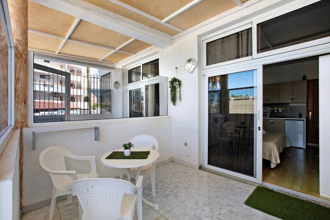 Foto 2 von 16: Ferienhaus "Estudio 3 Costa Adeje" mit Meerblick und Terrasse