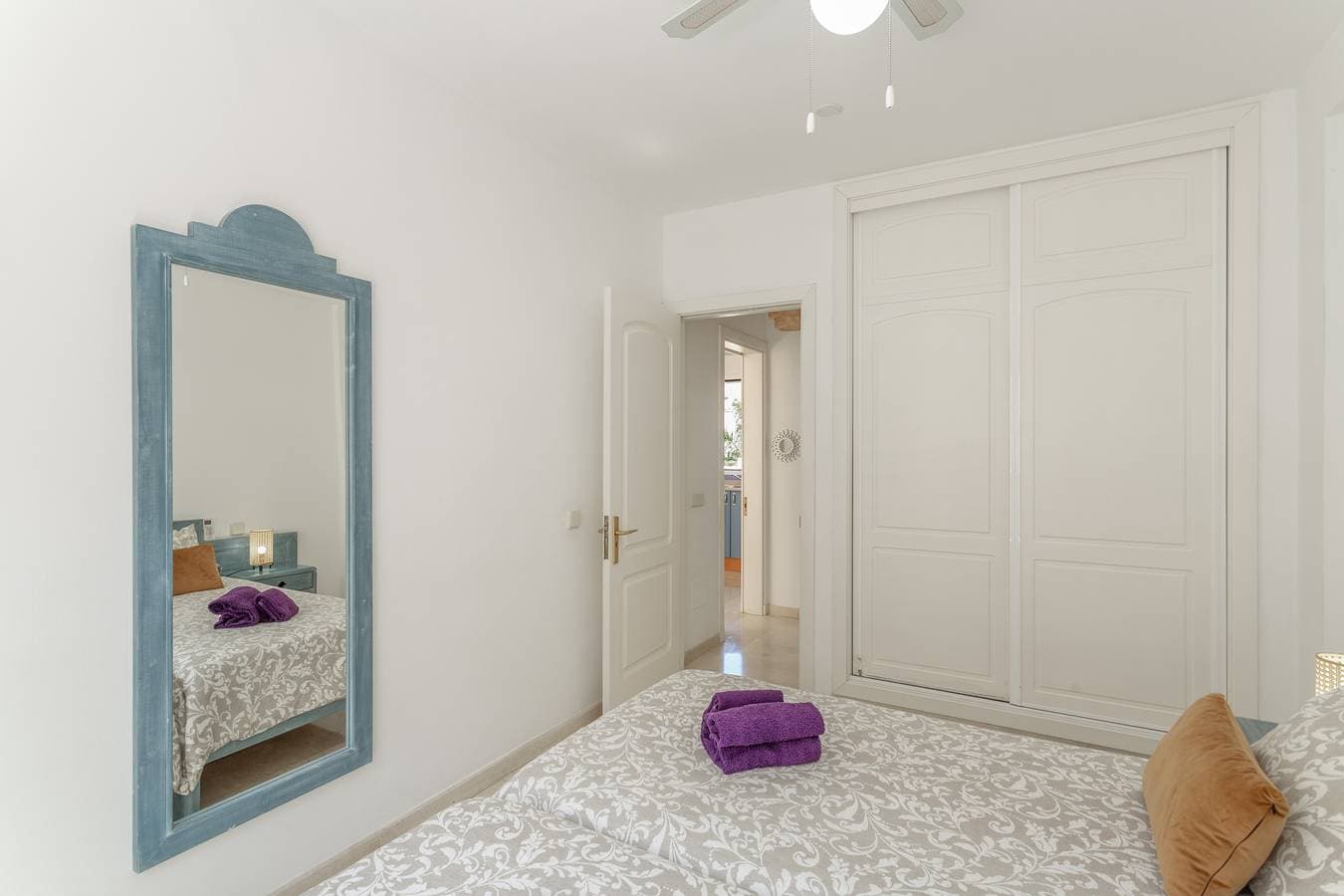 Foto 12 von 24: Ferienwohnung 'Los Mangueros Beach 6 - Mogán' mit Bergblick, WLAN und Klimaanlage
