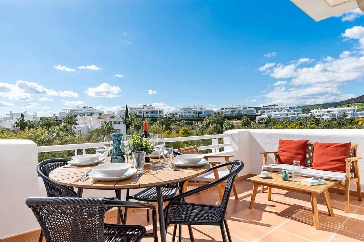 Foto 10 von 33: Scenic apartment in Alcazaba Lagoon with pools