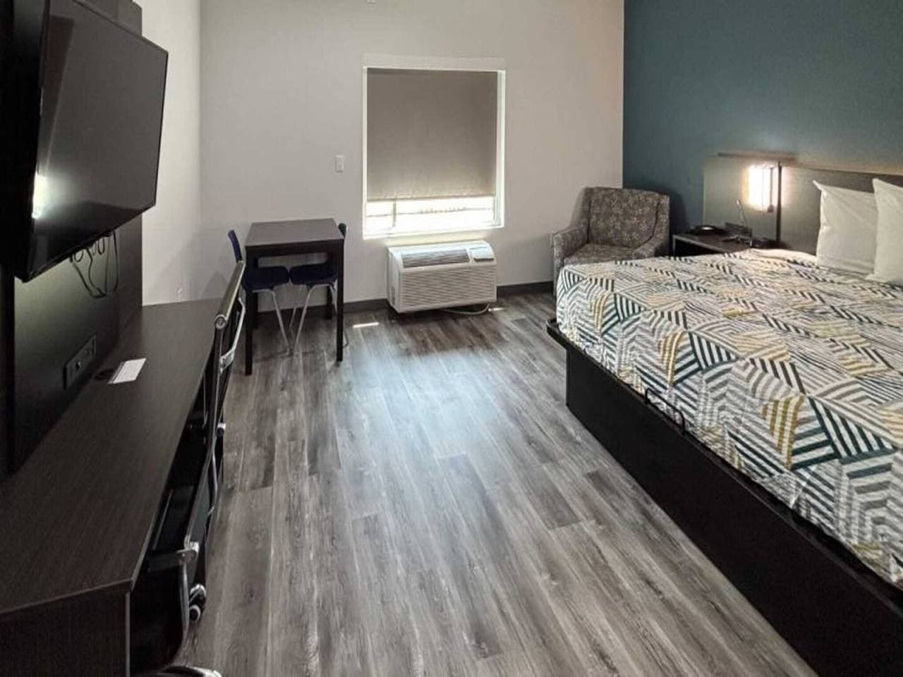 Foto 9 von 27: 1 Kingsize-Bett | Nichtraucherzimmer, Küche