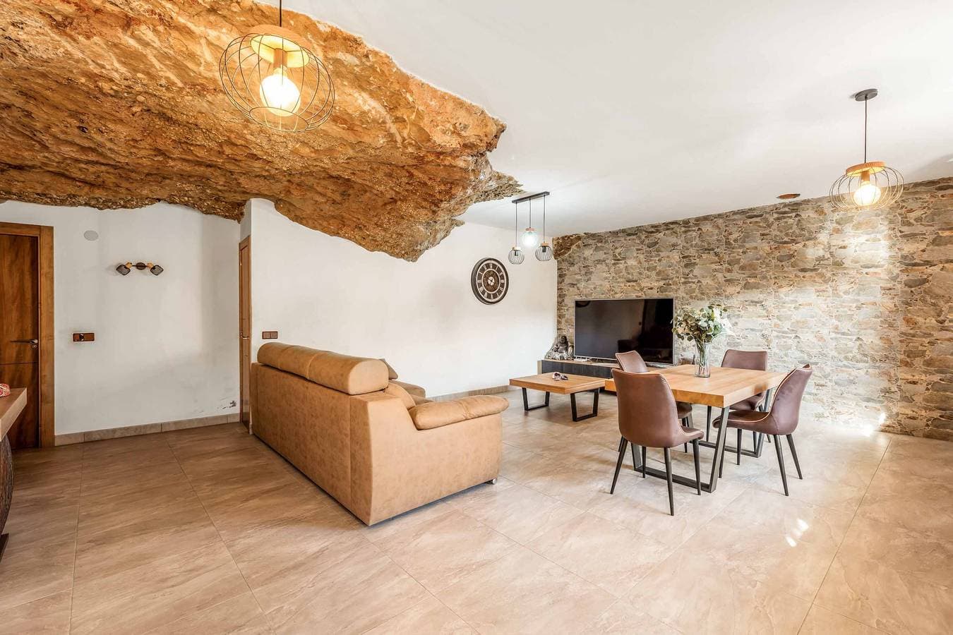 Foto 10 von 19: Villa für 4 Personen mit Terrasse