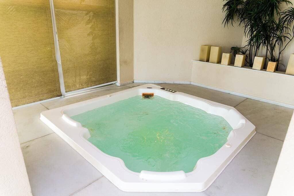 Excelente Apartamento na Praia do Forte 1