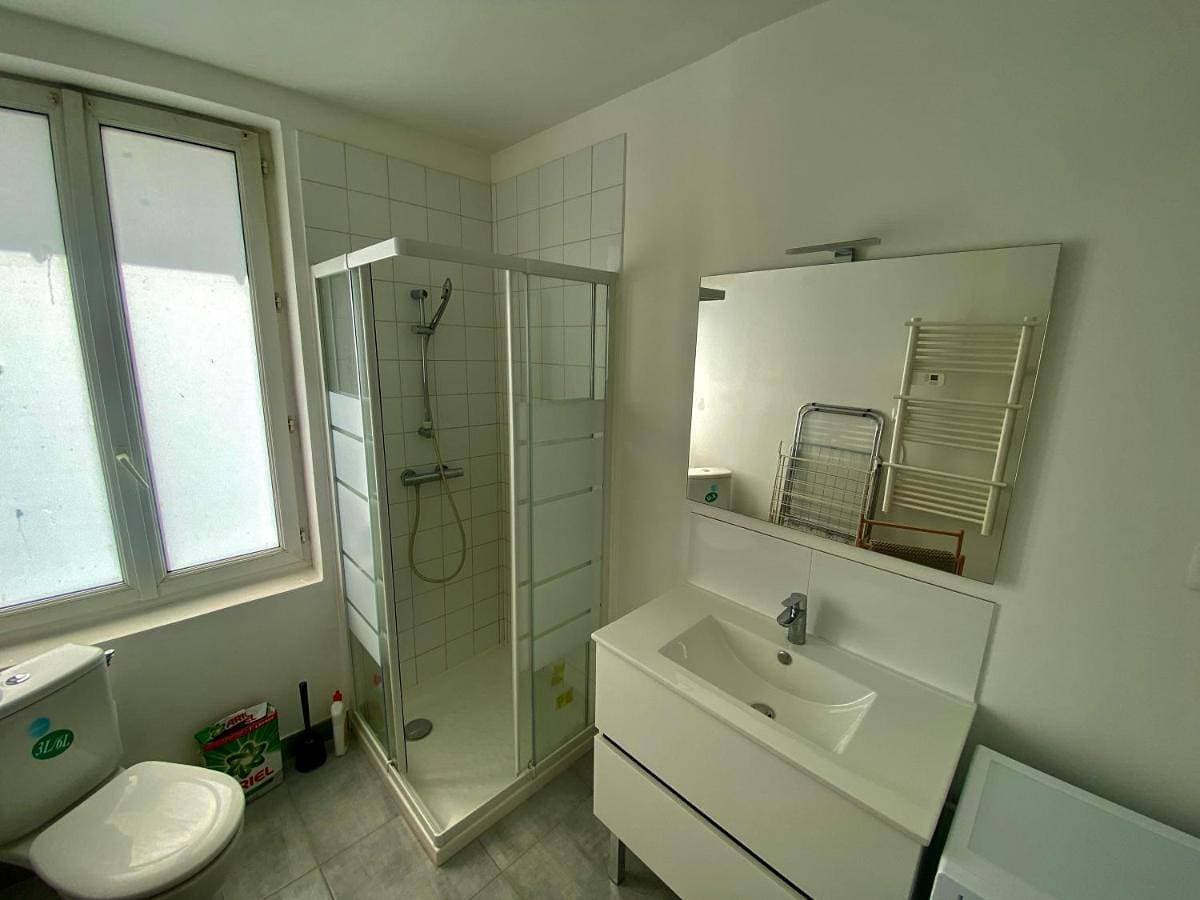 Foto 5 von 20: Two-Bedroom Apartment