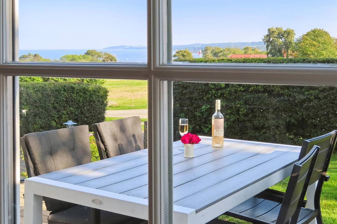 Foto 6 von 27: Awesome apartment in Allinge w/ WiFi, 2 Bedrooms and Outdoor swimming pool