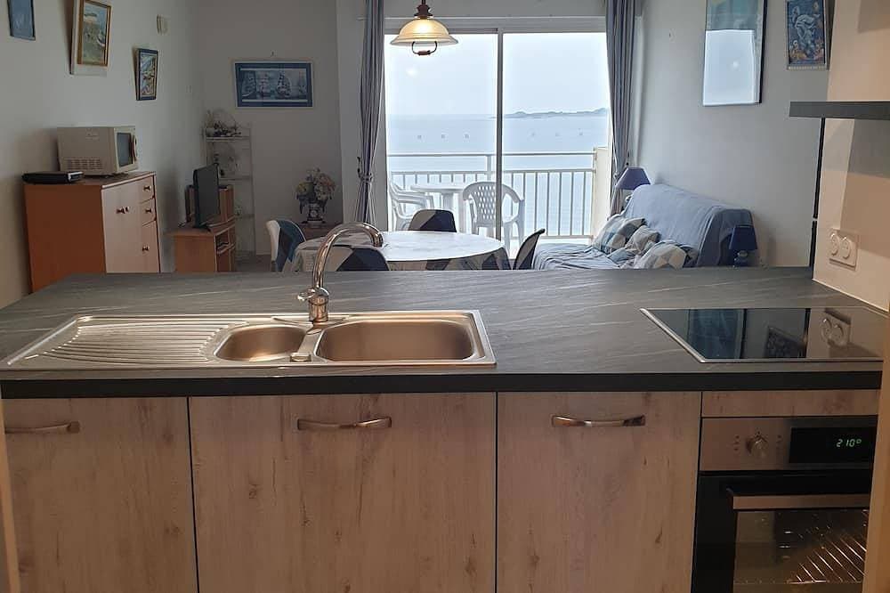 Foto 5 von 10: Furnished apartment in Saint Vaast la Hougue with feet in the water