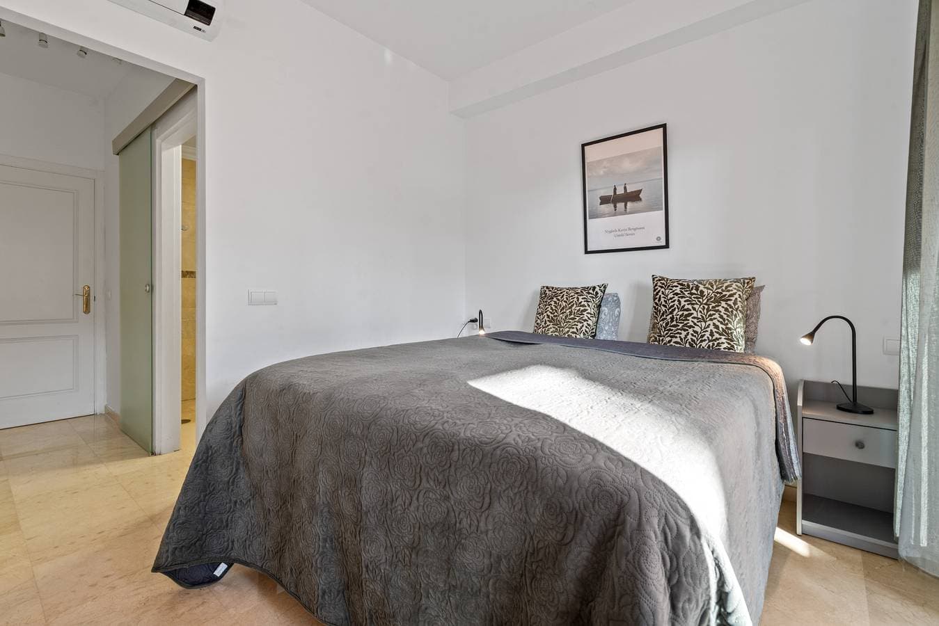 Foto 7 von 20: 49 Comfortable 2-Bedroom Garden Apartment Close to