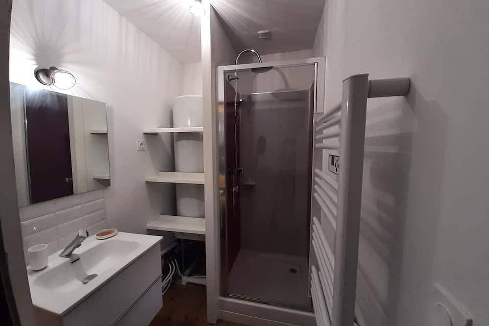 Foto 8 von 28: Cottage sur Terrain Privé à 500m de la Plage