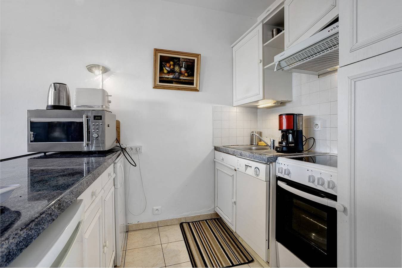 Foto 7 von 32: Appartement „Mit Meerblick“ mit privater Terrasse, Balkon und WLAN