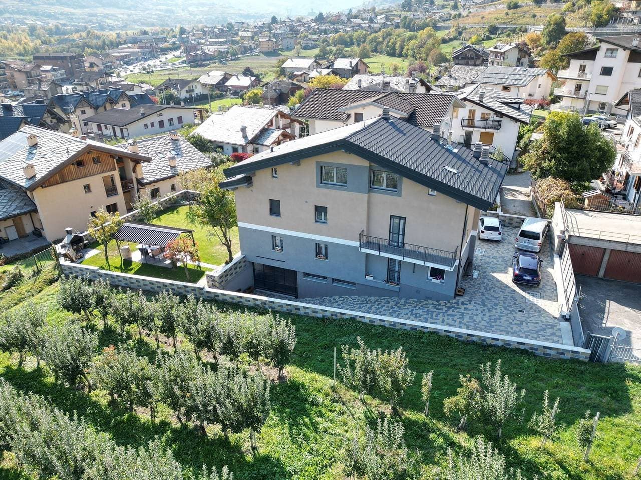 Foto 2 von 43: Ferienwohnung 'Villa Maffei' mit Bergblick