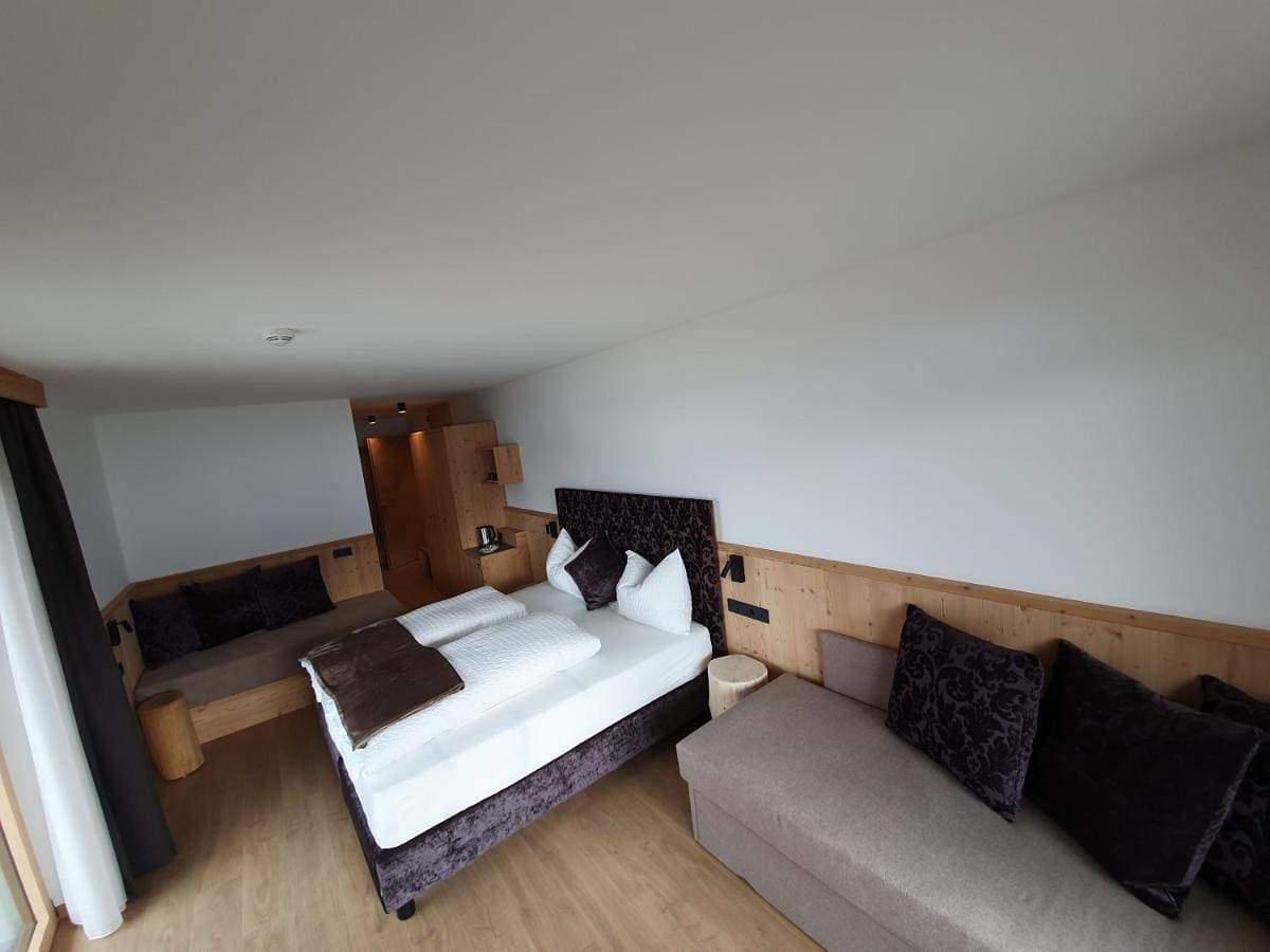 Foto 5 von 9: Double Room