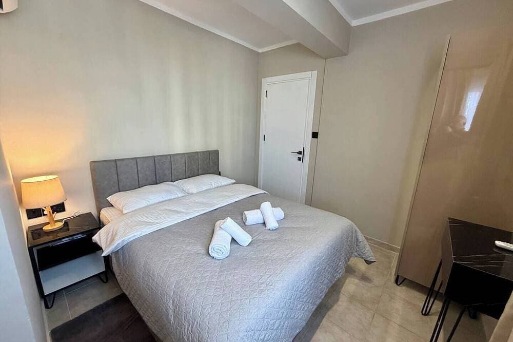 Foto 5 von 22: Pleasant Location 2Br Apt with Nice Views -- Keyifli Konumda Manzaralı 2+1 Daire