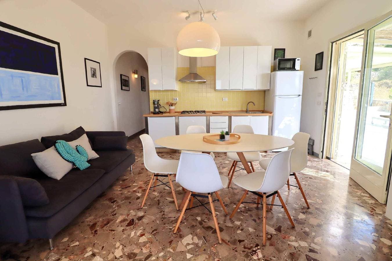 Foto 11 von 31: Ferienhaus für 6 Personen mit Terrasse