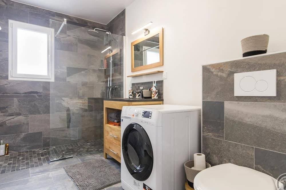 Foto 8 von 25: Moderne Ferienwohnung mit Garten, Terrasse, Nordisches Bad und in Strandnähe