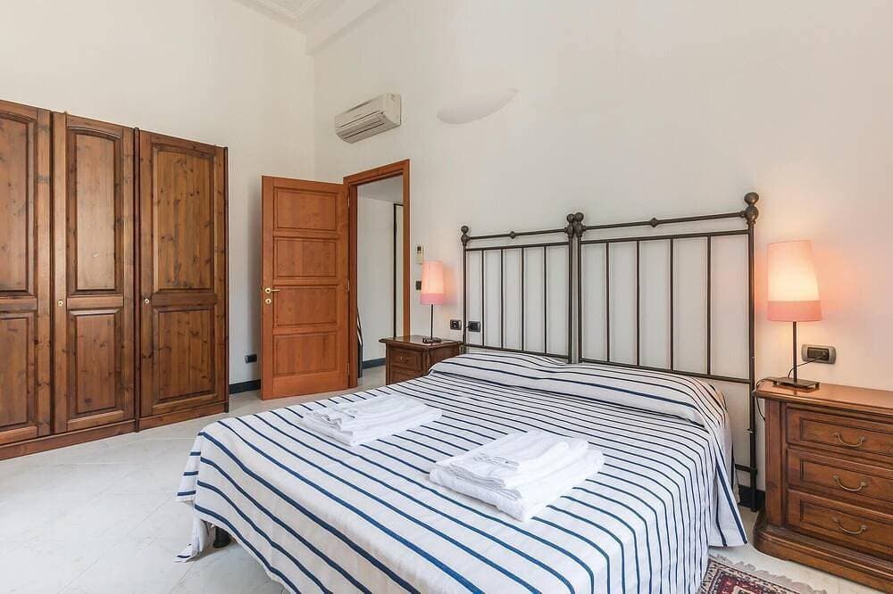 Foto 3 von 29: Stunning apartment in Rapallo Ge with swimming pool