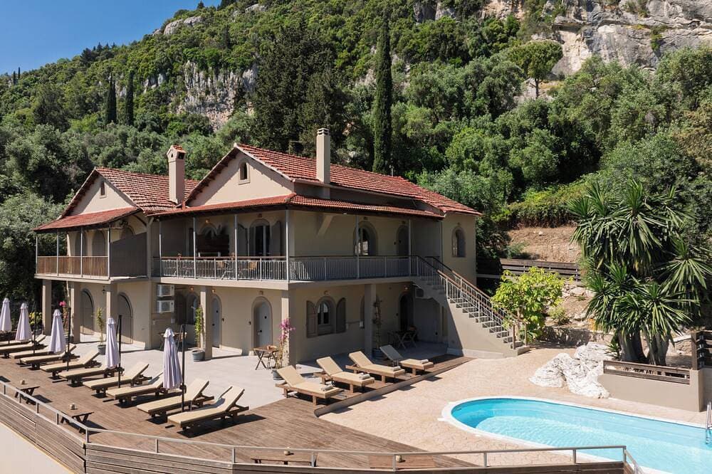 Foto 11 von 26: Studio with Sea View and Communal Pool