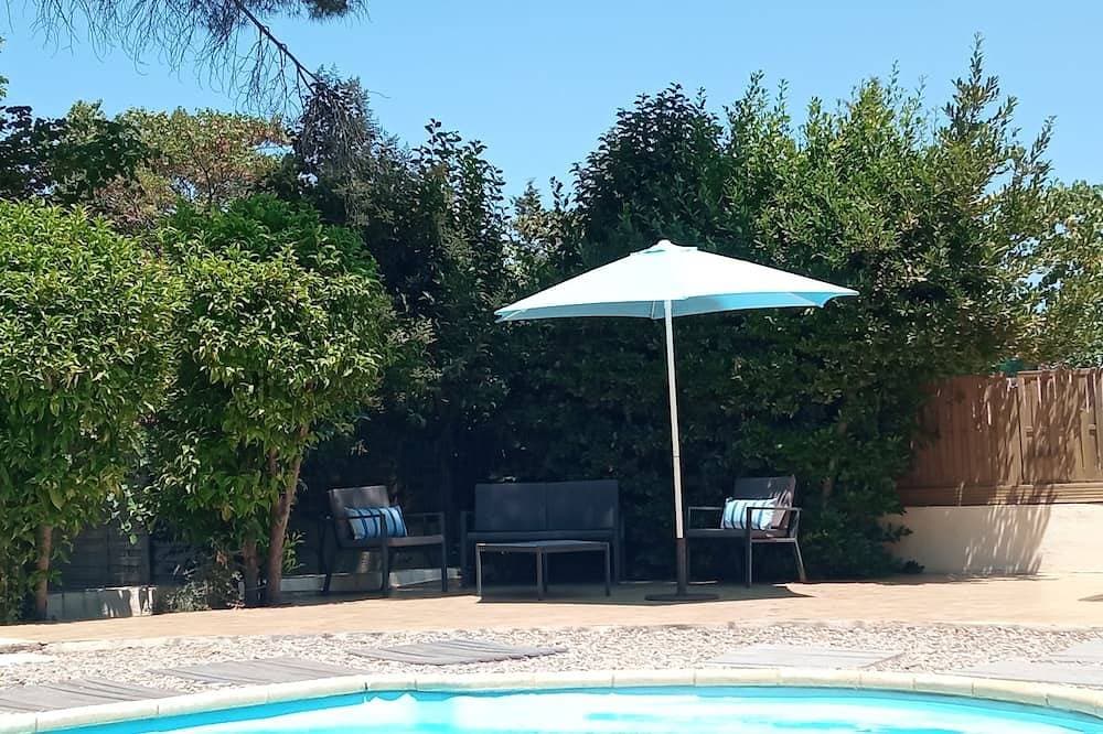 Foto 12 von 30: Bastide auf einem alten Weingut mit Pool und WIFI für 11 Personen