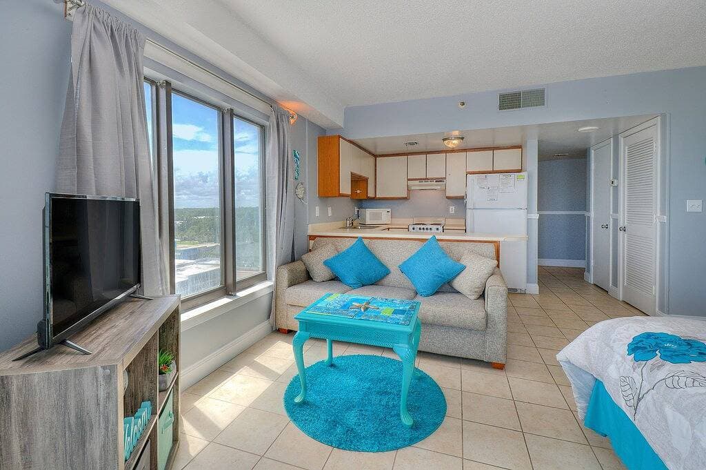 Foto 5 von 9: The Palace Resort 903-Oceanfront Studio in Myrtle Beach!