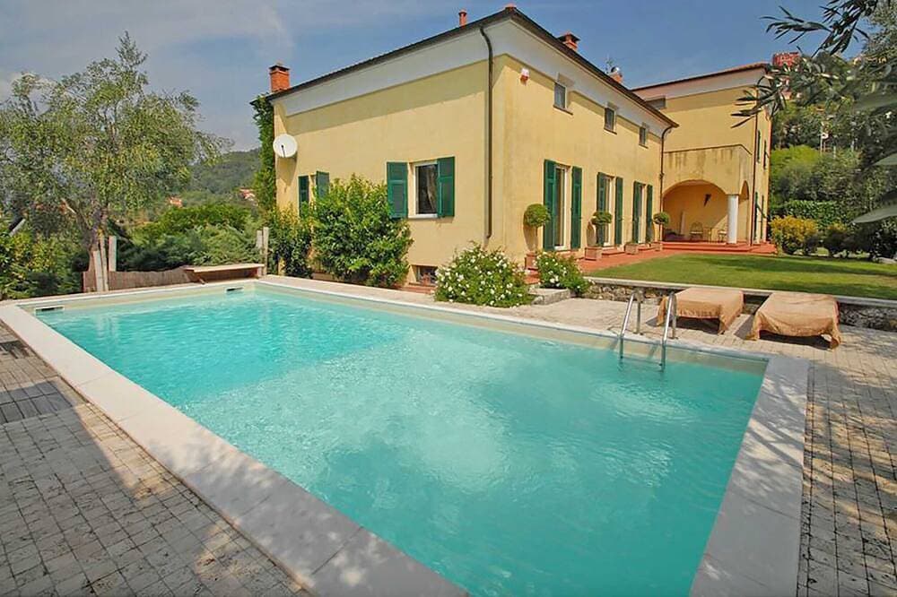 Foto 13 von 21: Villa Goa 13p mit exklusivem Pool, kostenfreiem WLAN, Grill in der Nähe von Stränden und CinqueTerre