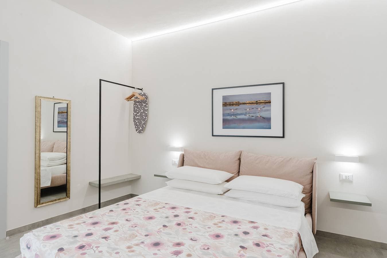Foto 9 von 20: Apartment 'Vento E Salsedine Tramontana' mit privatem Garten, WLAN und Klimaanlage