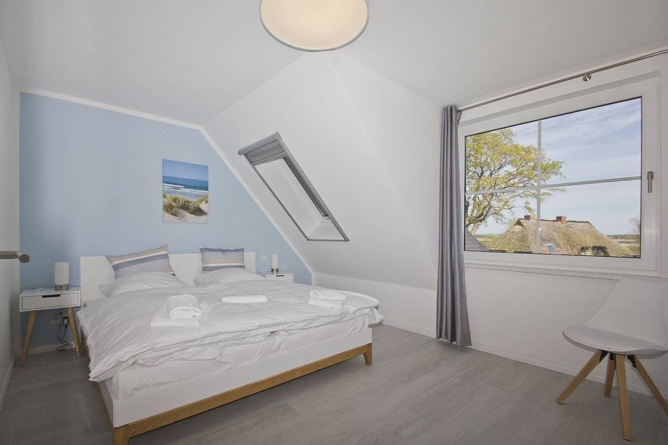 Foto 9 von 19: Mit Meerblick, Schwimmbad- und Saunanutzung - Haus Inselblick FeWo MEERrauschen