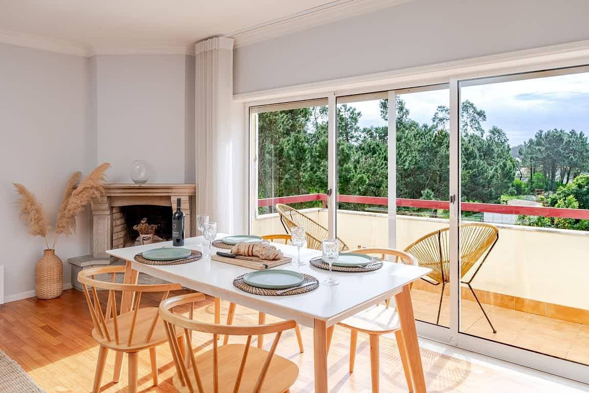 Foto 5 von 62: Beachfront Apartment w/Balcony & Free Parking
