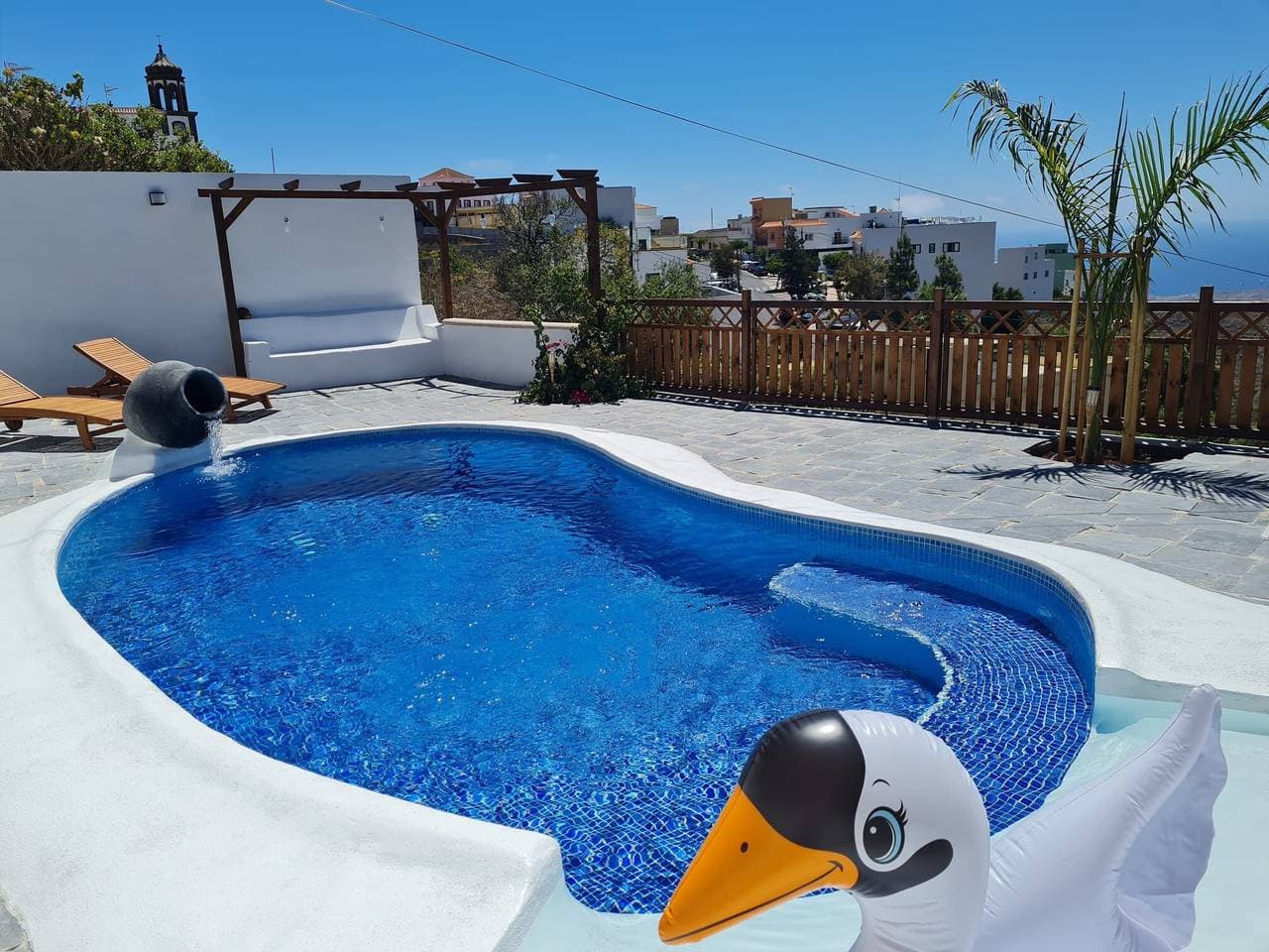 Foto 2 von 24: Ferienhaus "Bernarda" mit beheizbarem Pool, Meerblick, privatem Pool und WLAN