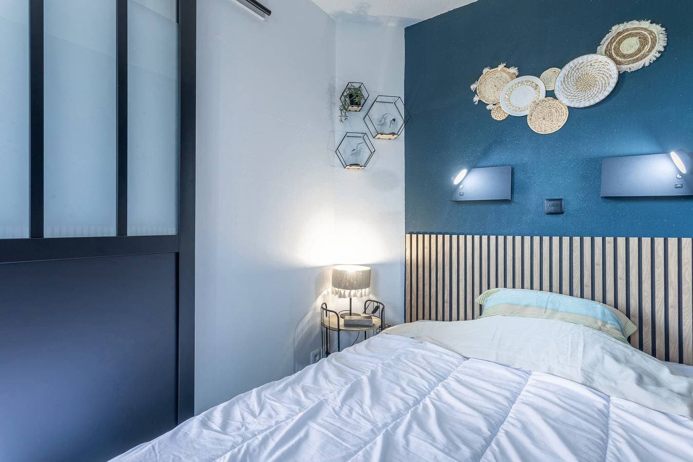 Foto 13 von 28: Appartement 'Cap Esterel – Pool' mit Meerblick, WLAN & Klimaanlage