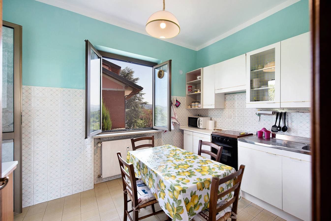 Foto 8 von 31: Ferienwohnung 'Casa Vera' mit Bergblick, privater Terrasse und WLAN