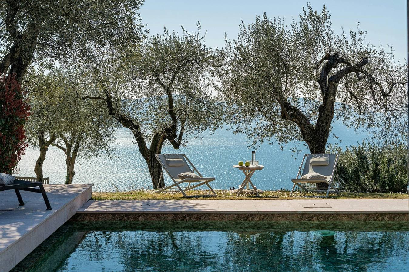 Foto 2 von 26: Ferienwohnung in einer Villa mit Pool am Gardasee