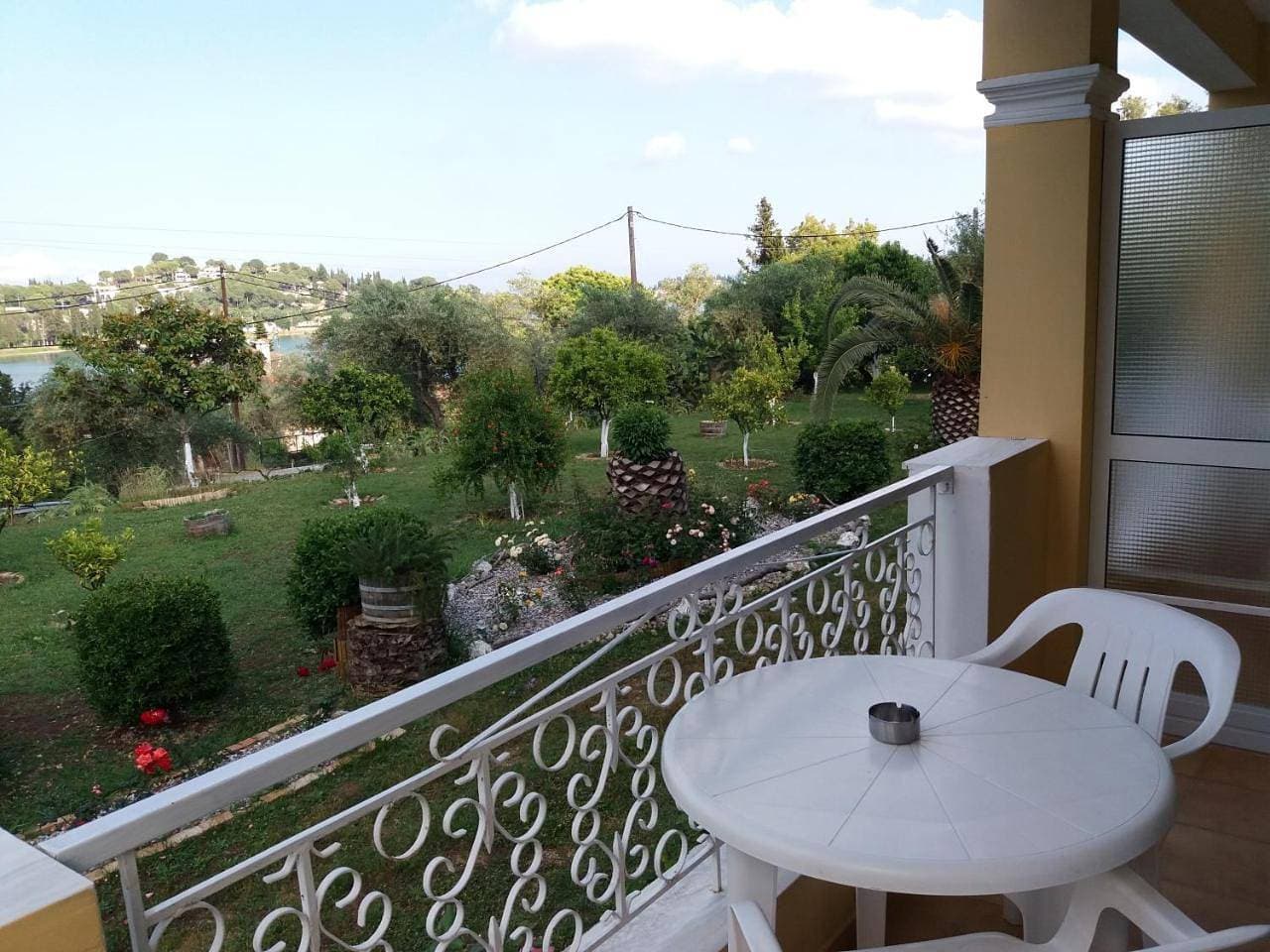 Foto 7 von 14: Studio with Garden View