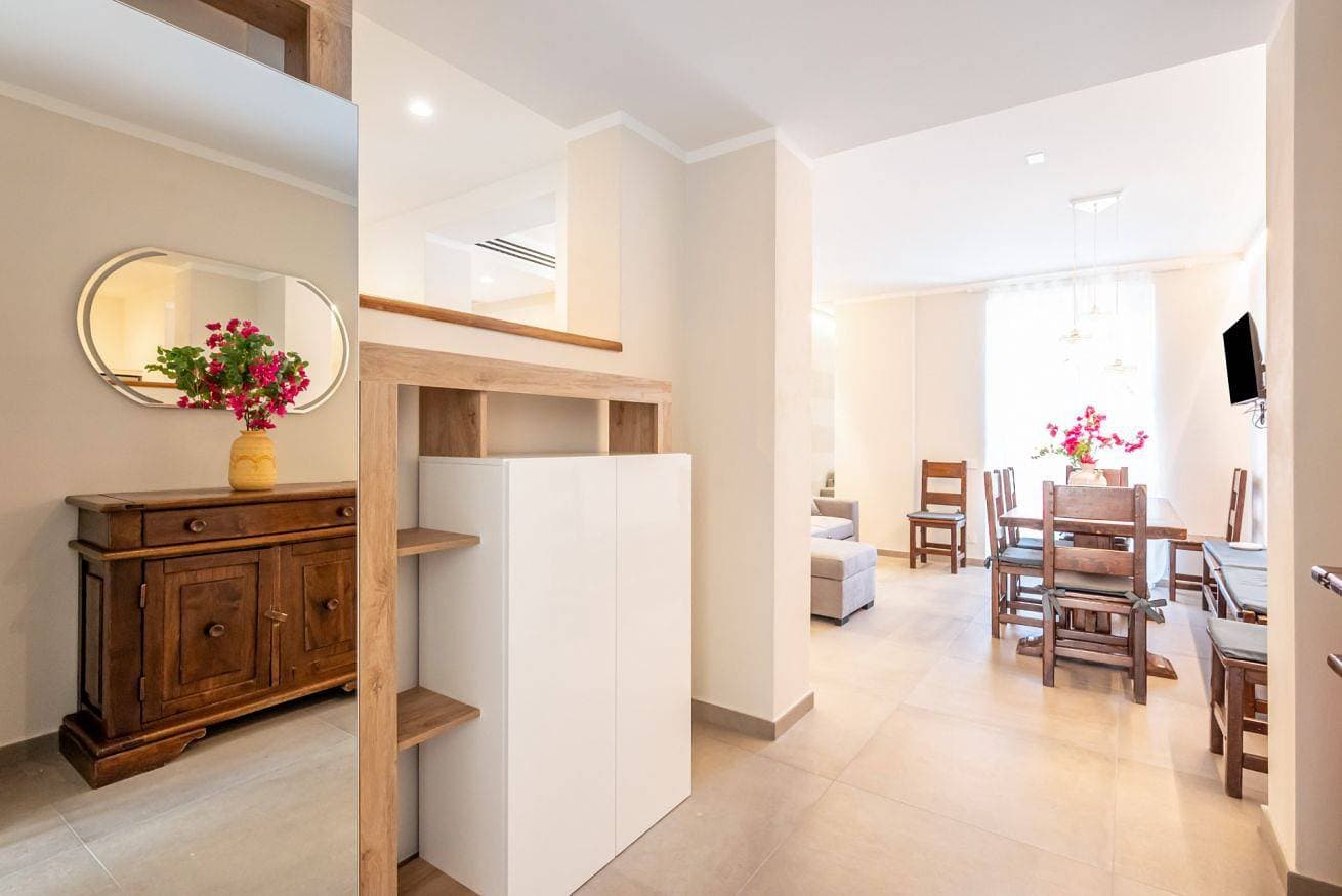 Foto 7 von 15: Ferienwohnung für 5 Personen mit Balkon/Terrasse