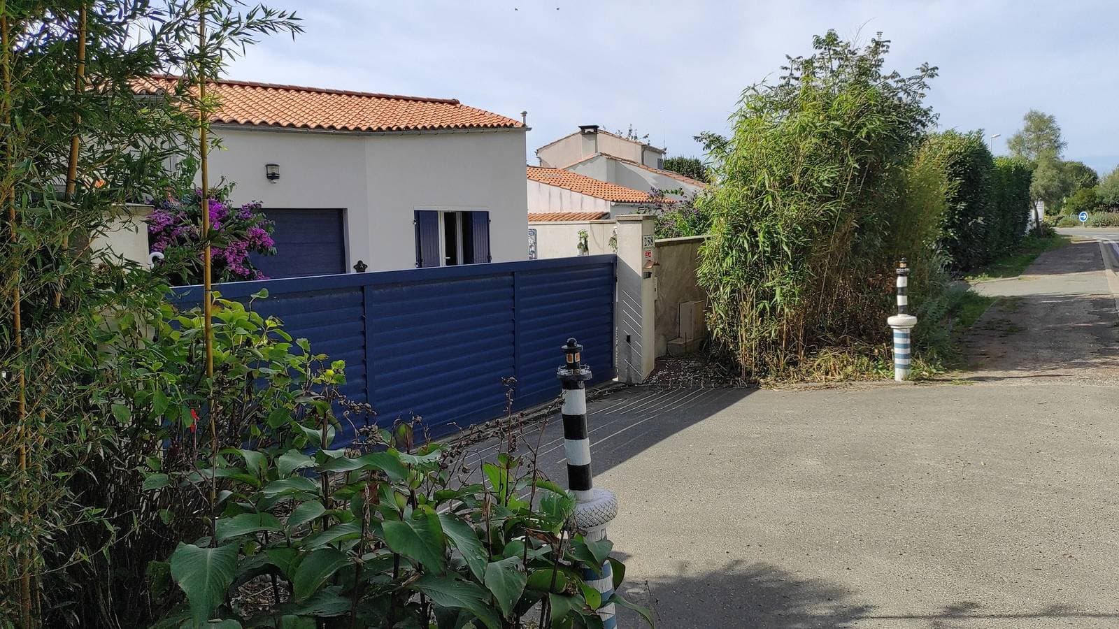 Foto 4 von 45: „Le Petit Appartement De Saint-Denis“ mit privater Terrasse, WLAN und Klimaanlage