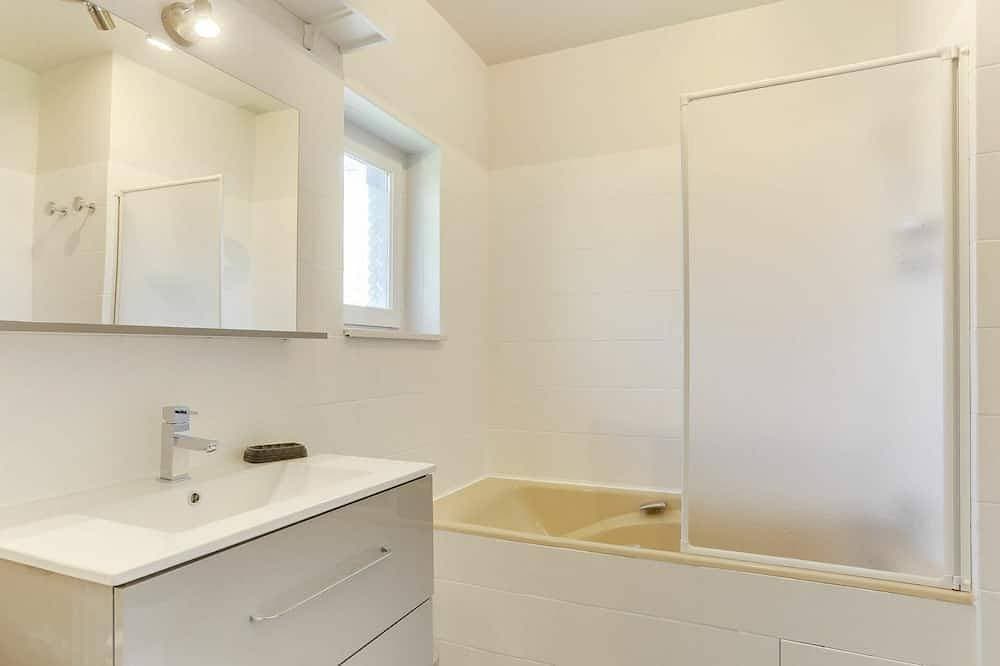 Foto 3 von 23: Gemütliche Wohnung für 4 Leute mit  W-Lan und TV