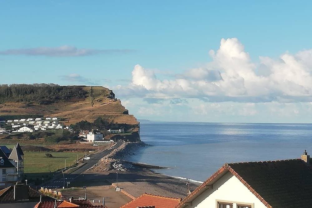 Superb sea view, 5 minutes from the beach 1