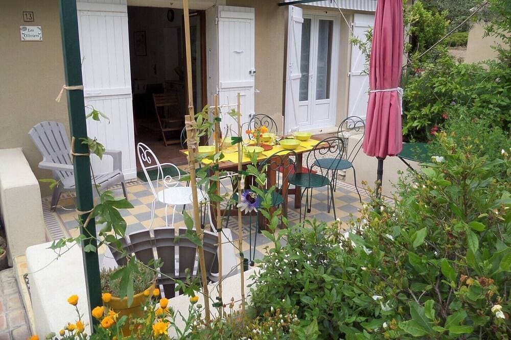 Foto 13 von 14: Lovely Mazet with shared, heated, secure swimming pool