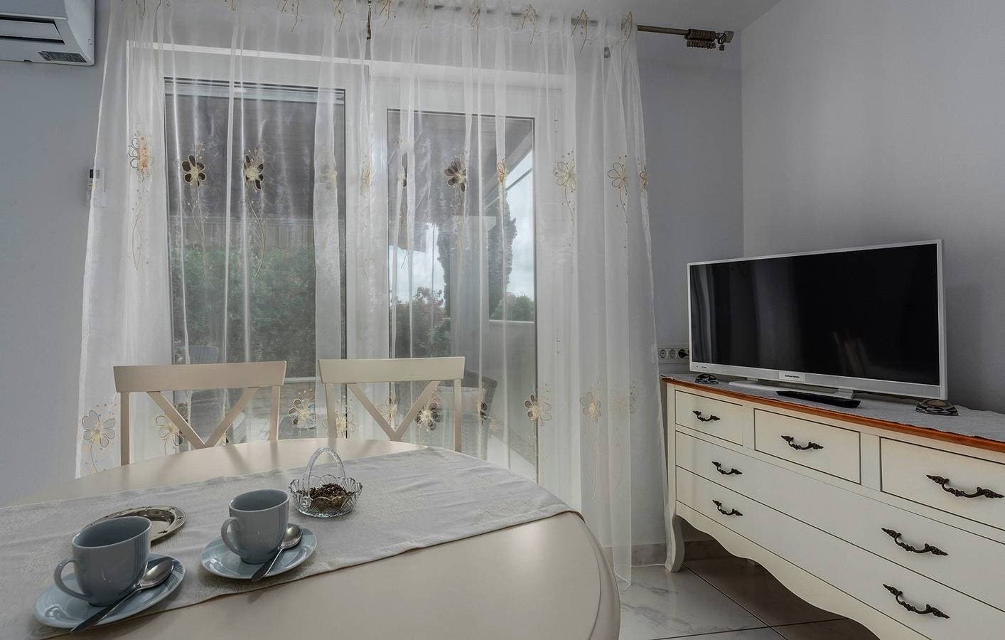 Foto 4 von 12: Studio Apartment Blazevic II
