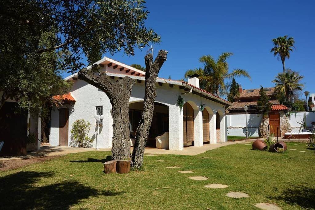 Loft El Ranch Playa a 10 minutos andando con Jacuzzi XXL y Jardin Privado 1