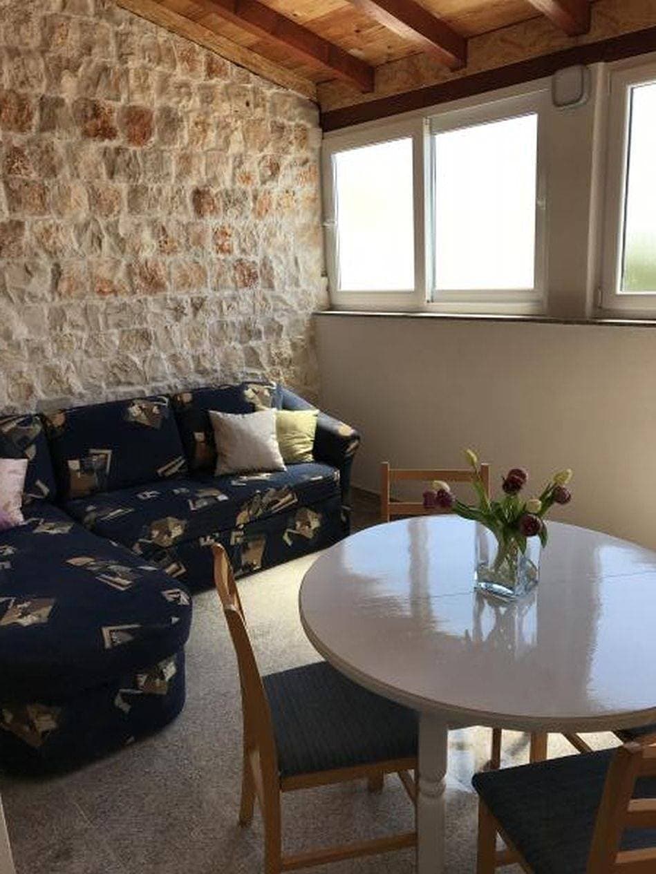 Foto 8 von 32: Studioapartment in Sevid mit Meerblick, Klimaanlage, W-Lan (5169-1)