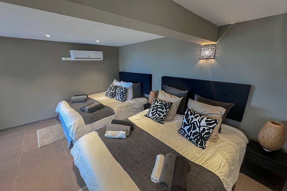 Foto 8 von 30: Villa Tribu - Sechs Schlafzimmer Villa, Schläft 14