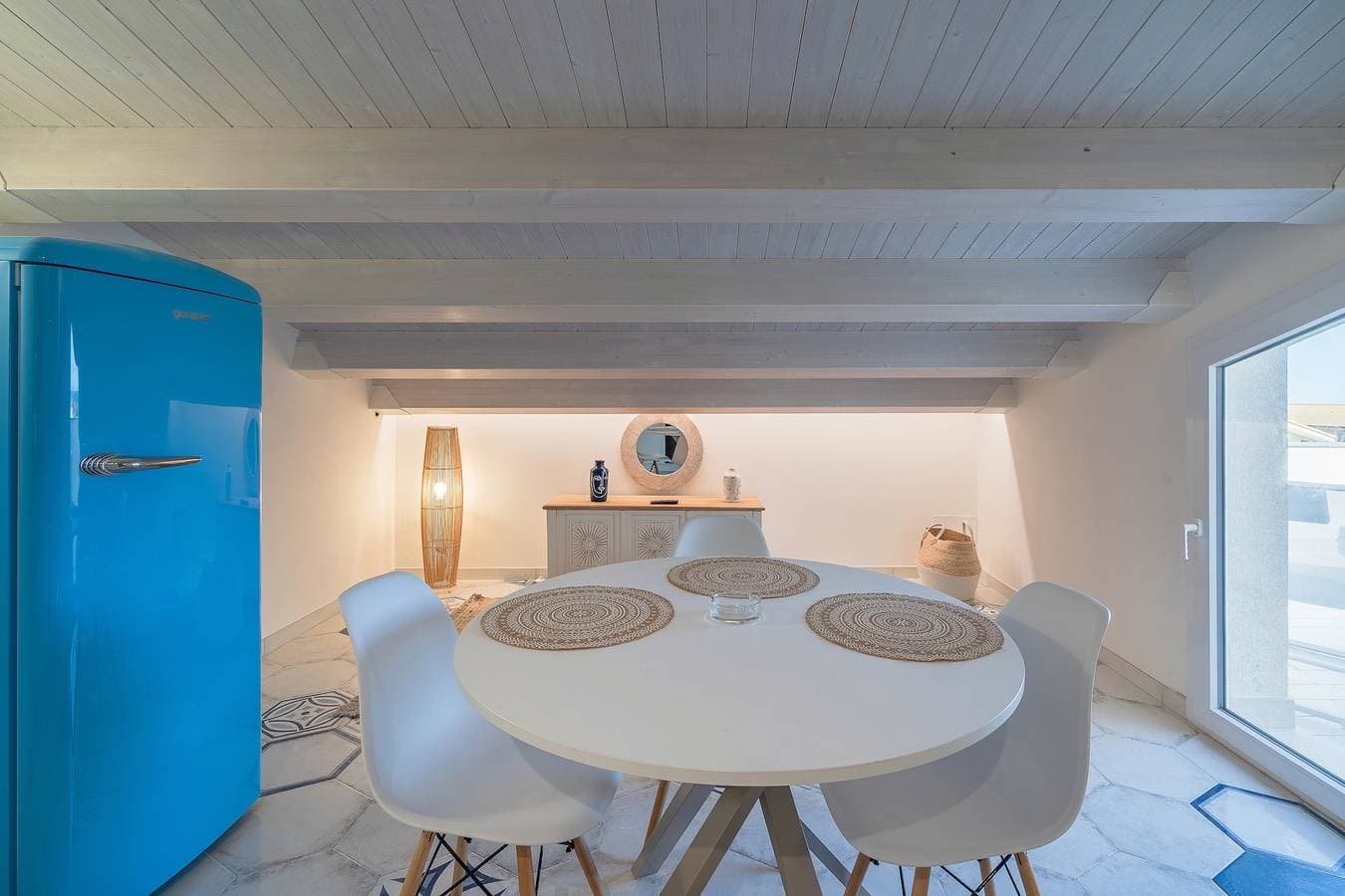Foto 8 von 23: Ferienwohnung 'Boutique - Blue Sea' mit Meerblick, WLAN und Klimaanlage