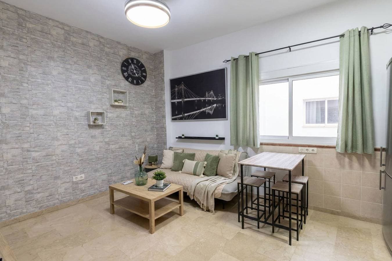 Foto 3 von 11: Ferienwohnung für 3 Personen mit Terrasse