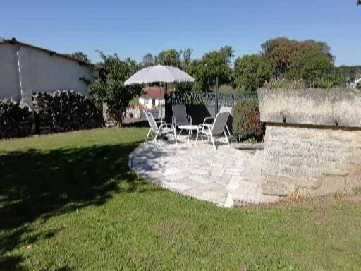 Foto 5 von 24: Two-Bedroom House