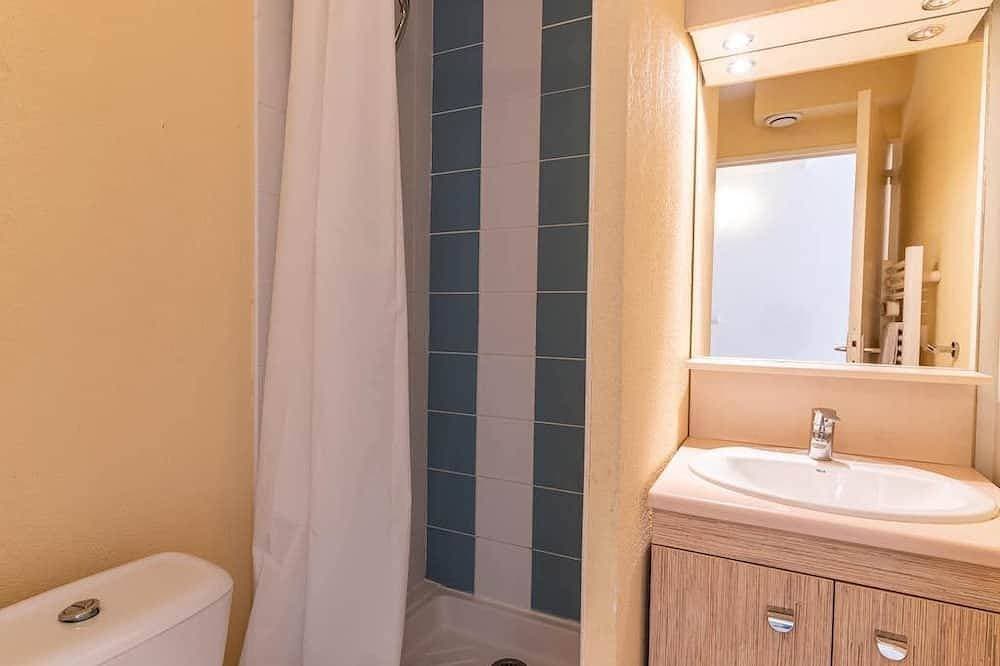 Foto 5 von 26: Charmant studio 2p | Proche des plages | TV, WiFI