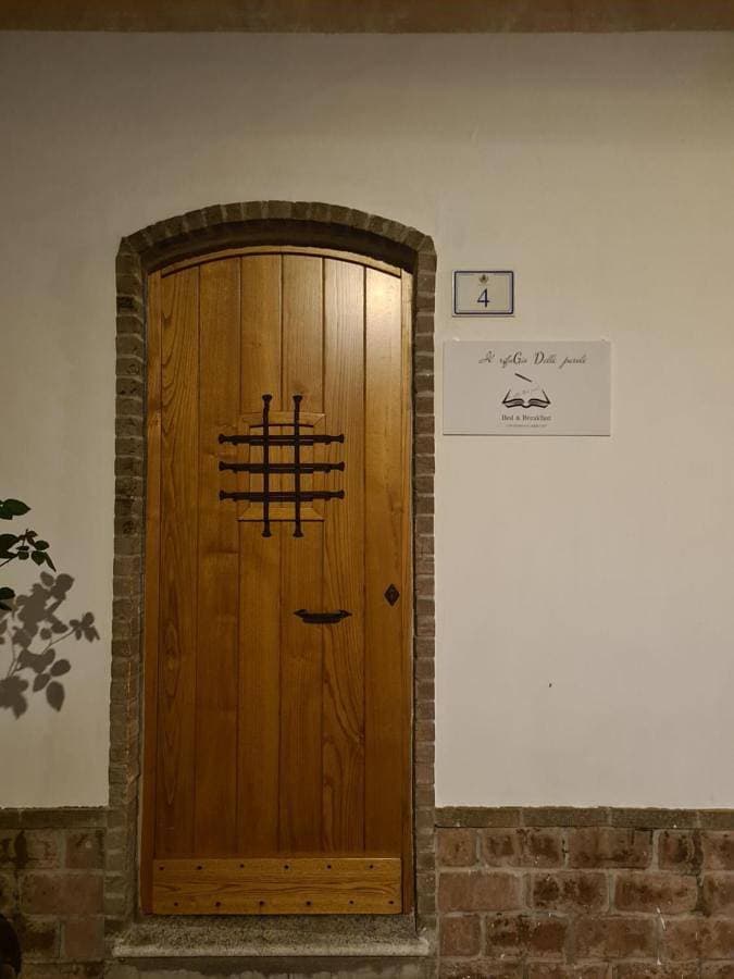 Foto 4 von 9: Double Room with Private Bathroom