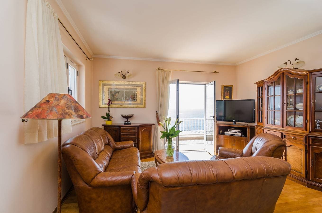 Foto 9 von 33: Ferienwohnung für 6 Personen mit Meerblick