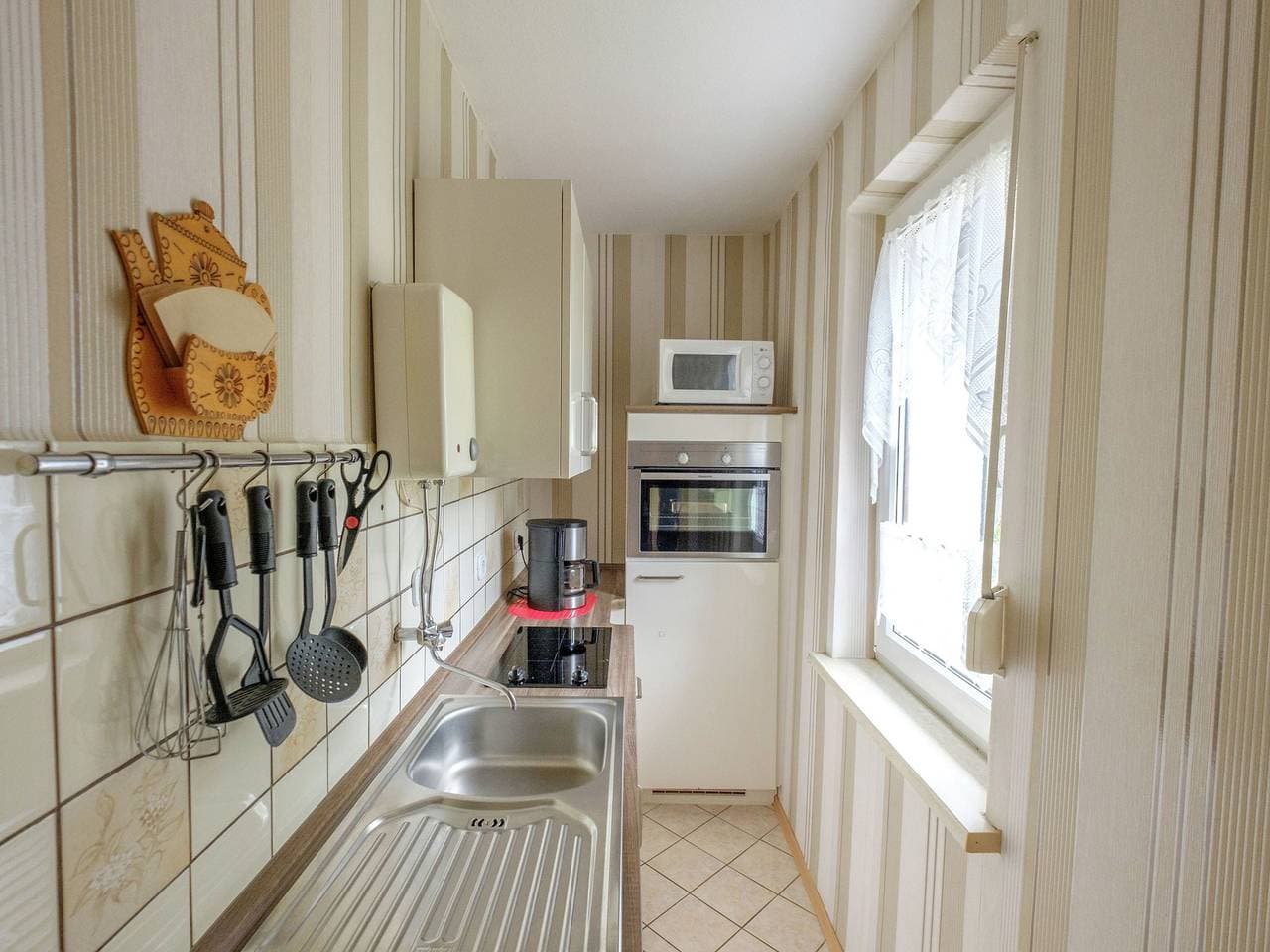 Foto 3 von 17: Ferienhaus für 4 Personen mit Terrasse