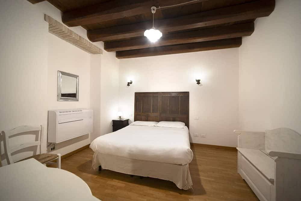 Foto 3 von 14: Lovely apartment fot 4 at side of Duomo in Castello district