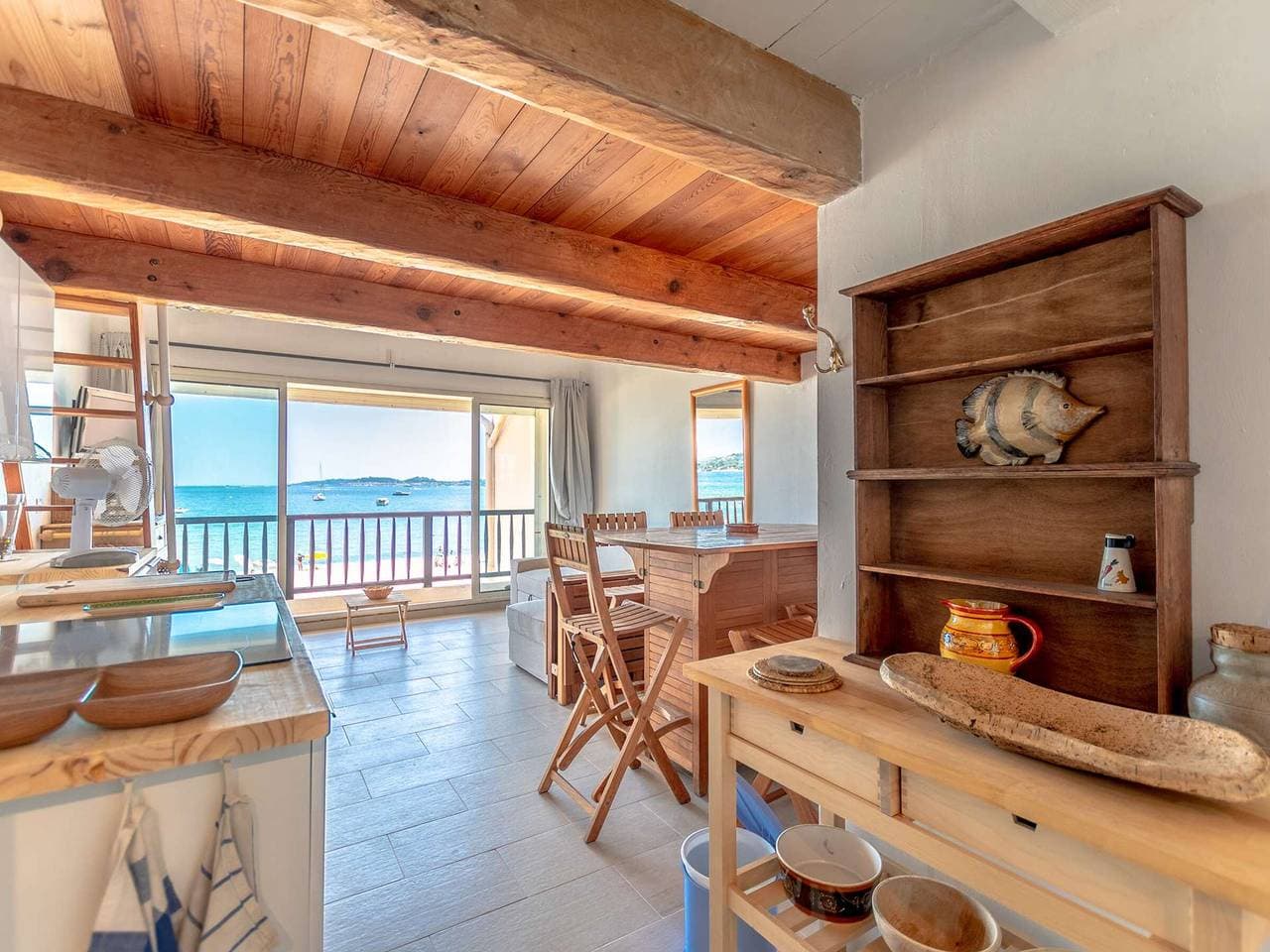 Foto 2 von 19: Helles Studio mit Klimaanlage und Parkplatz in Port Grimaud
