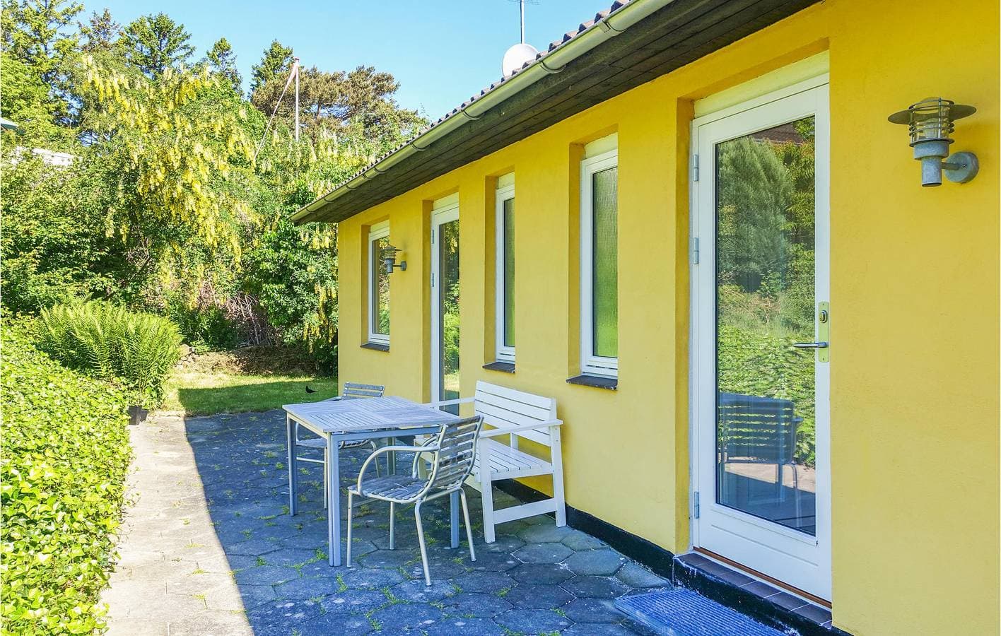 Foto 13 von 34: Ferienhaus für 4 Personen mit Terrasse