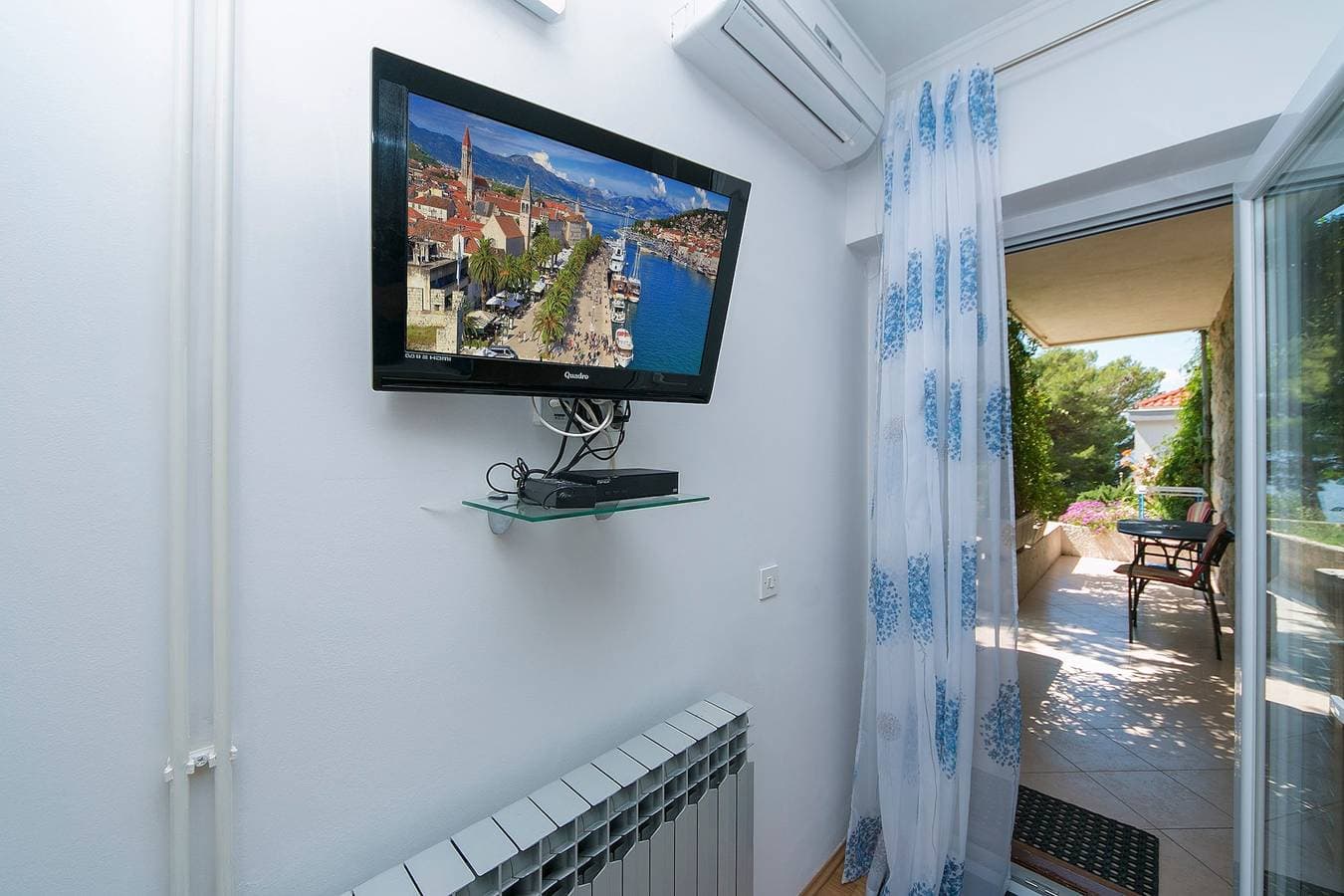 Foto 10 von 13: Studio Appartement mit Terrasse Brela, Makarska As-20778-a